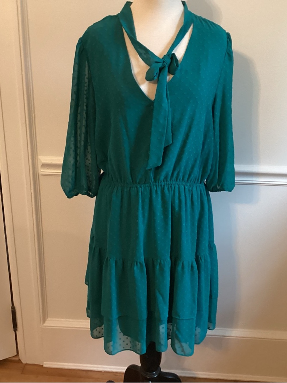 Nanette LeporeTeal Tie-Neck Tiered Lined Chiffon Dress